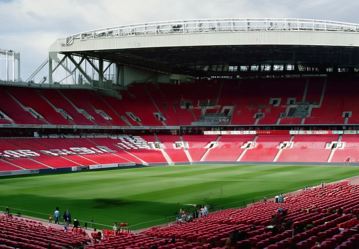 曼联多尔古社交媒体点赞引爆阿莫林战术争议，更衣室矛盾公开化